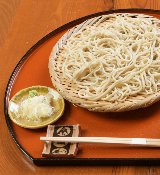 こだわりそばとそば屋ならではの数々の料理